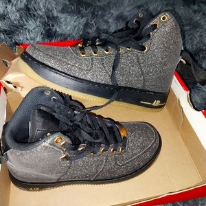 Nike high top air force 1